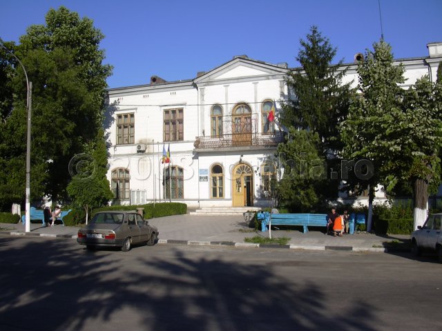 primaria corabia 2004